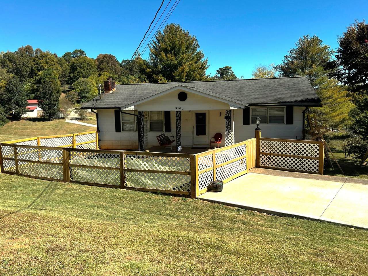213 Woolsey Rd - Photo 1