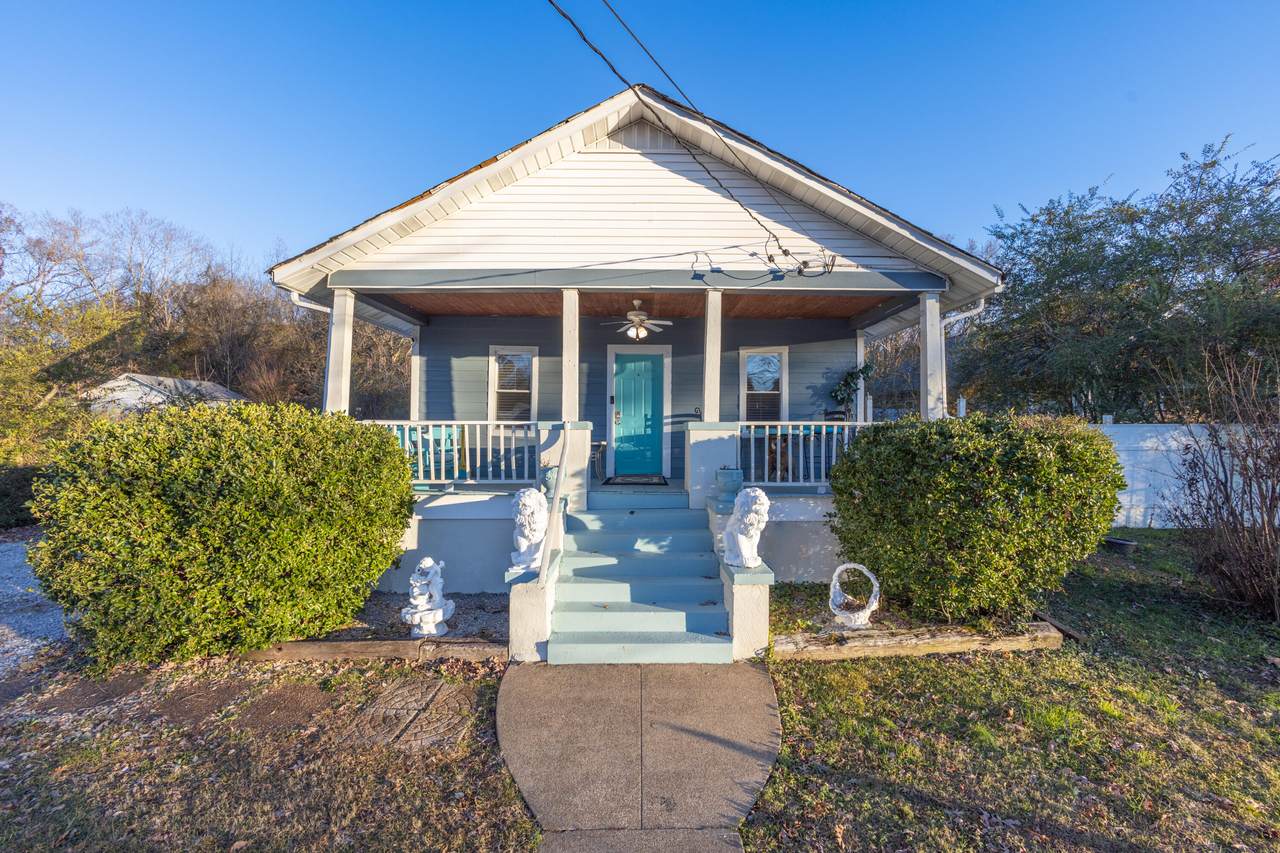 3220 Redding Rd - Photo 1