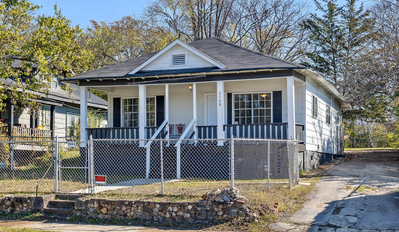 2708 Dodson Ave - Photo 1