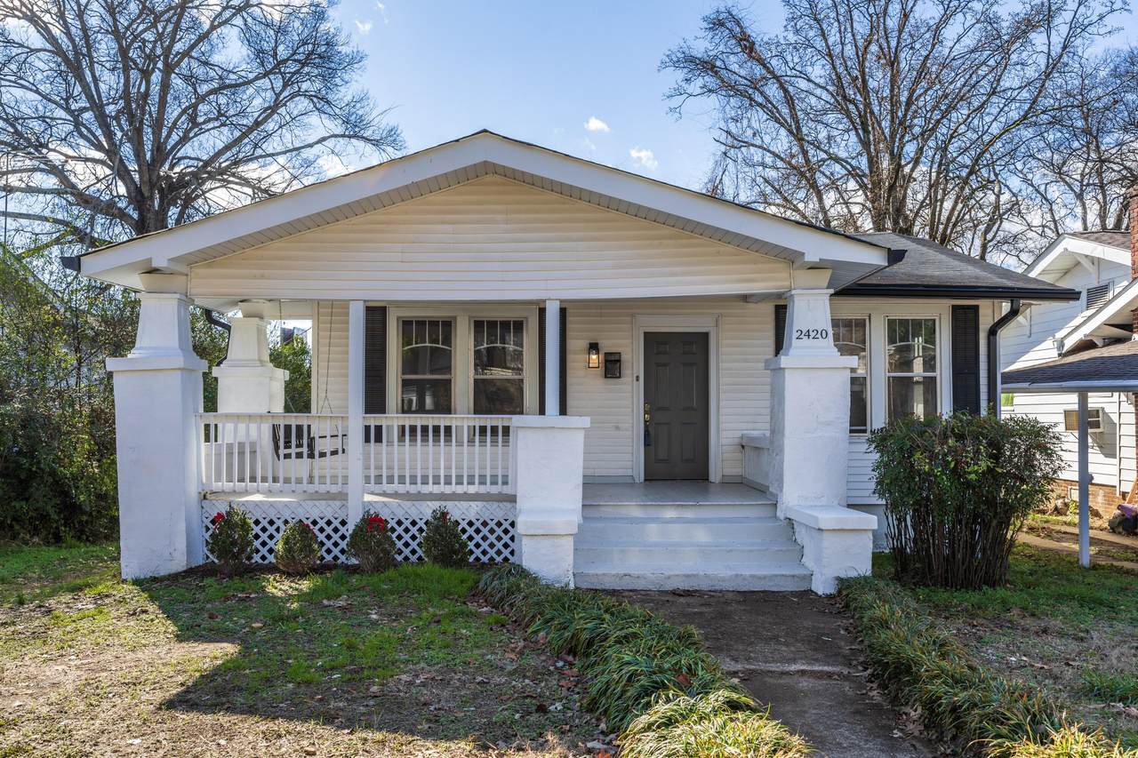 2420 Vine St - Photo 1