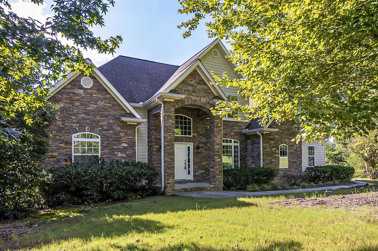 100 Weatherby Dr - Photo 1