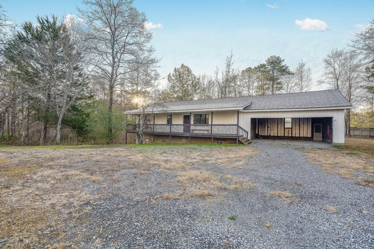 https://bt-photos.global.ssl.fastly.net/chattanooga/1280_boomver_1_1366755-2.jpg