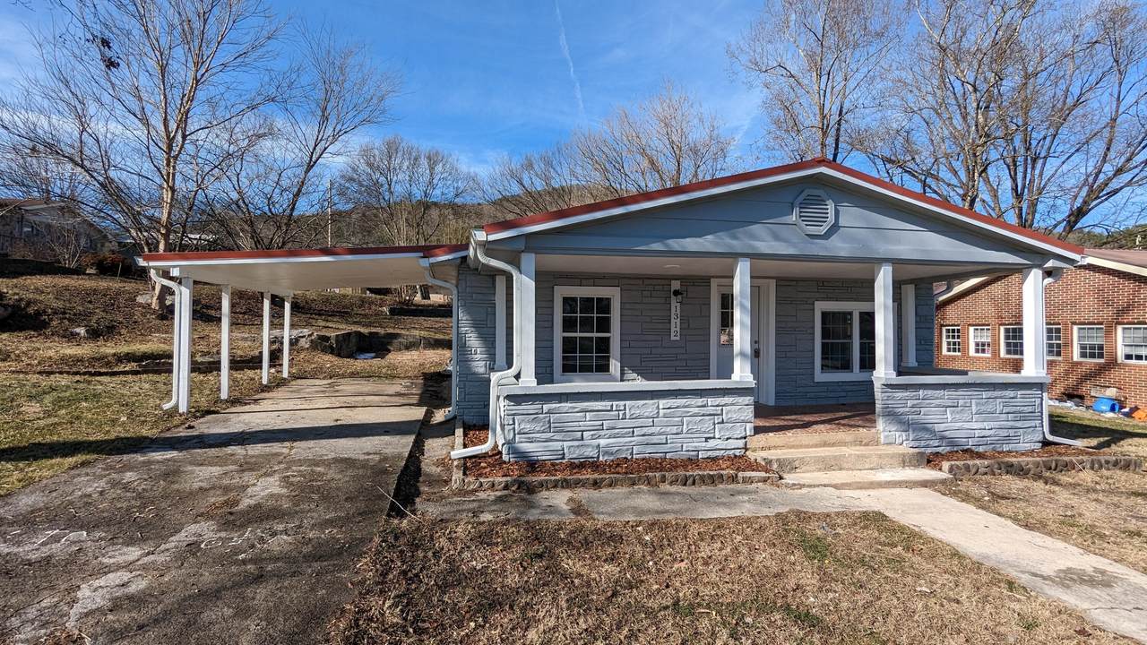 1312 Holly Ave - Photo 1
