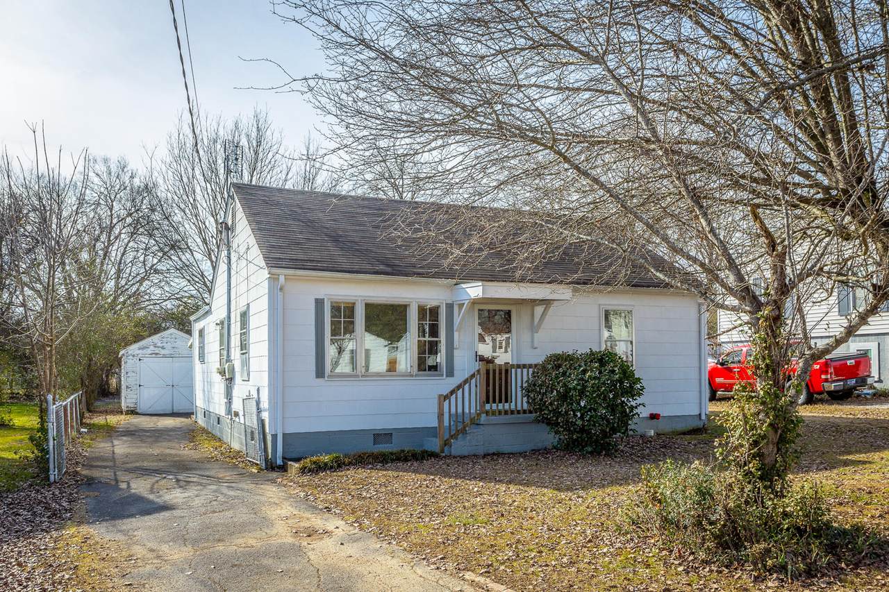 4210 Ealy Rd - Photo 1