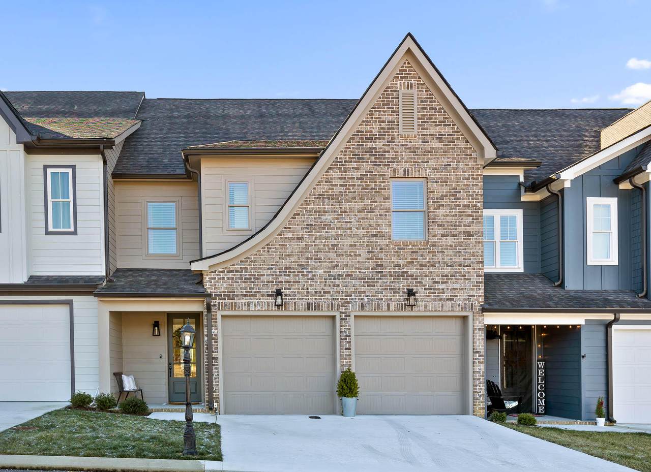 9638 Dutton Ln - Photo 1