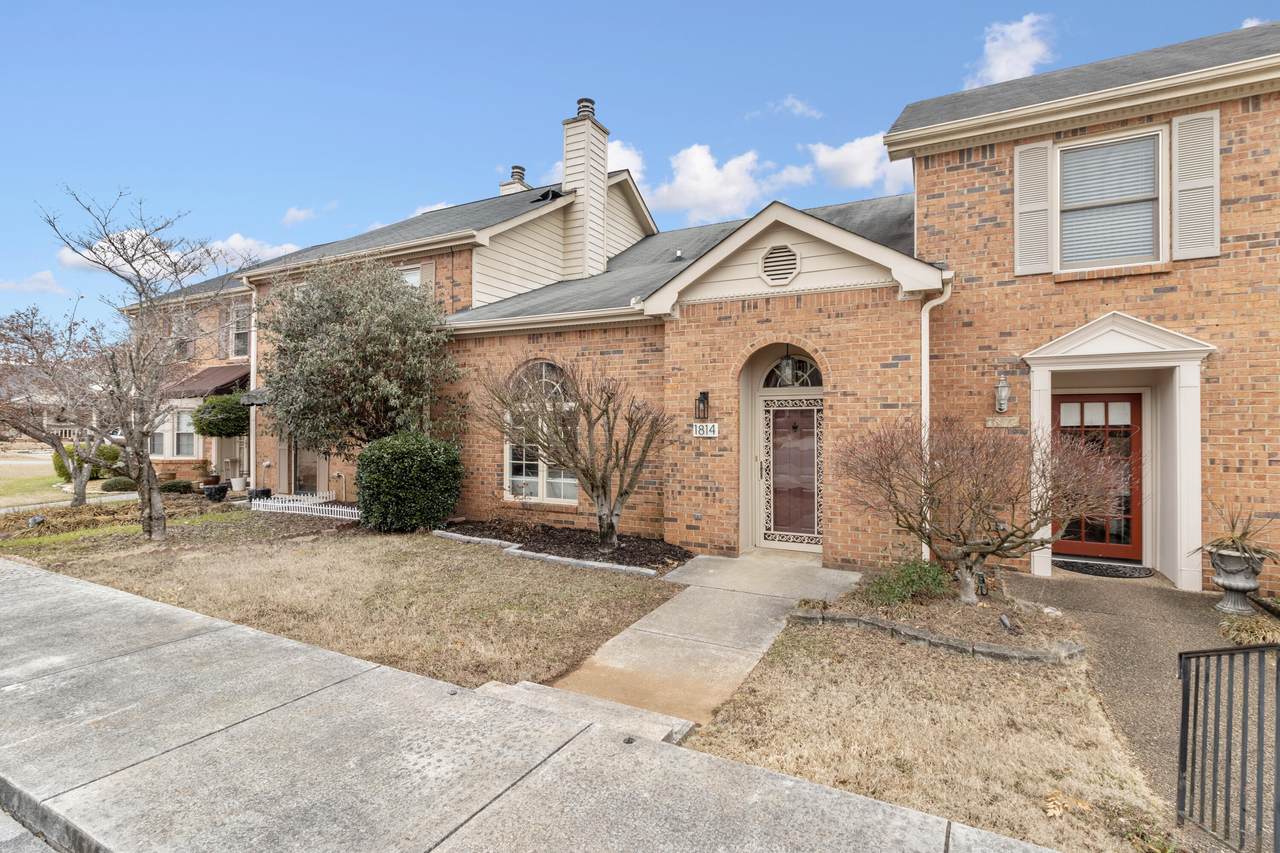 1814 Georgetown Ln - Photo 1
