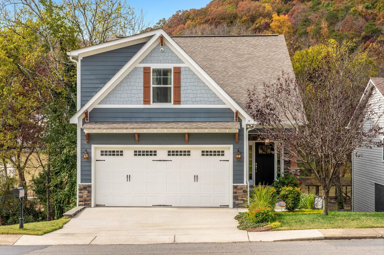 1105 Hamilton Ave - Photo 1