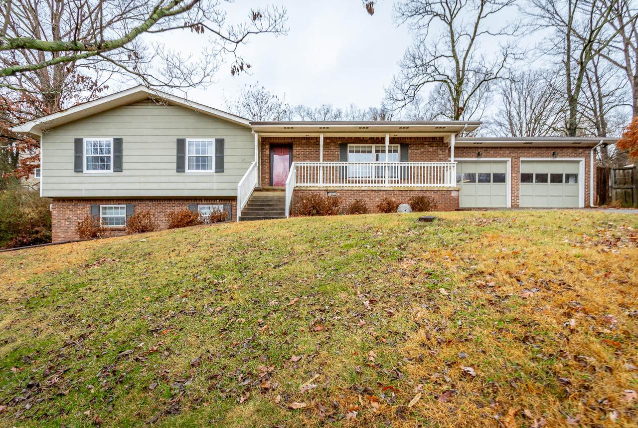 3009 Lancaster Cir - Photo 1
