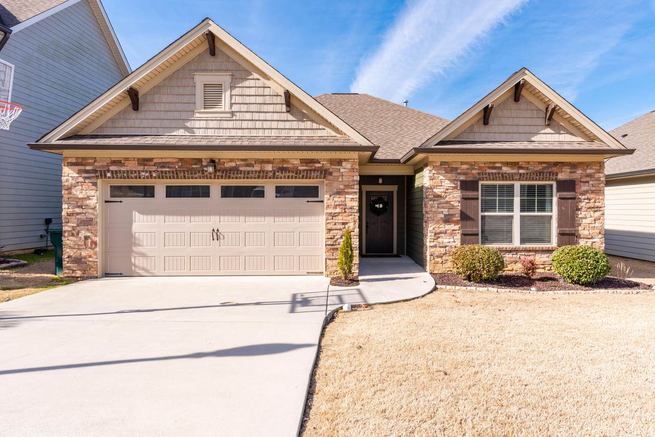 5434 Bungalow Cir - Photo 1