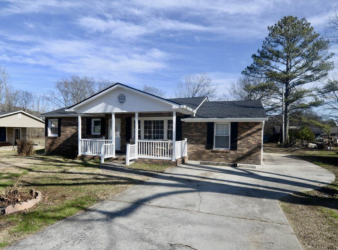 1110 Dennis Ave N - Photo 1