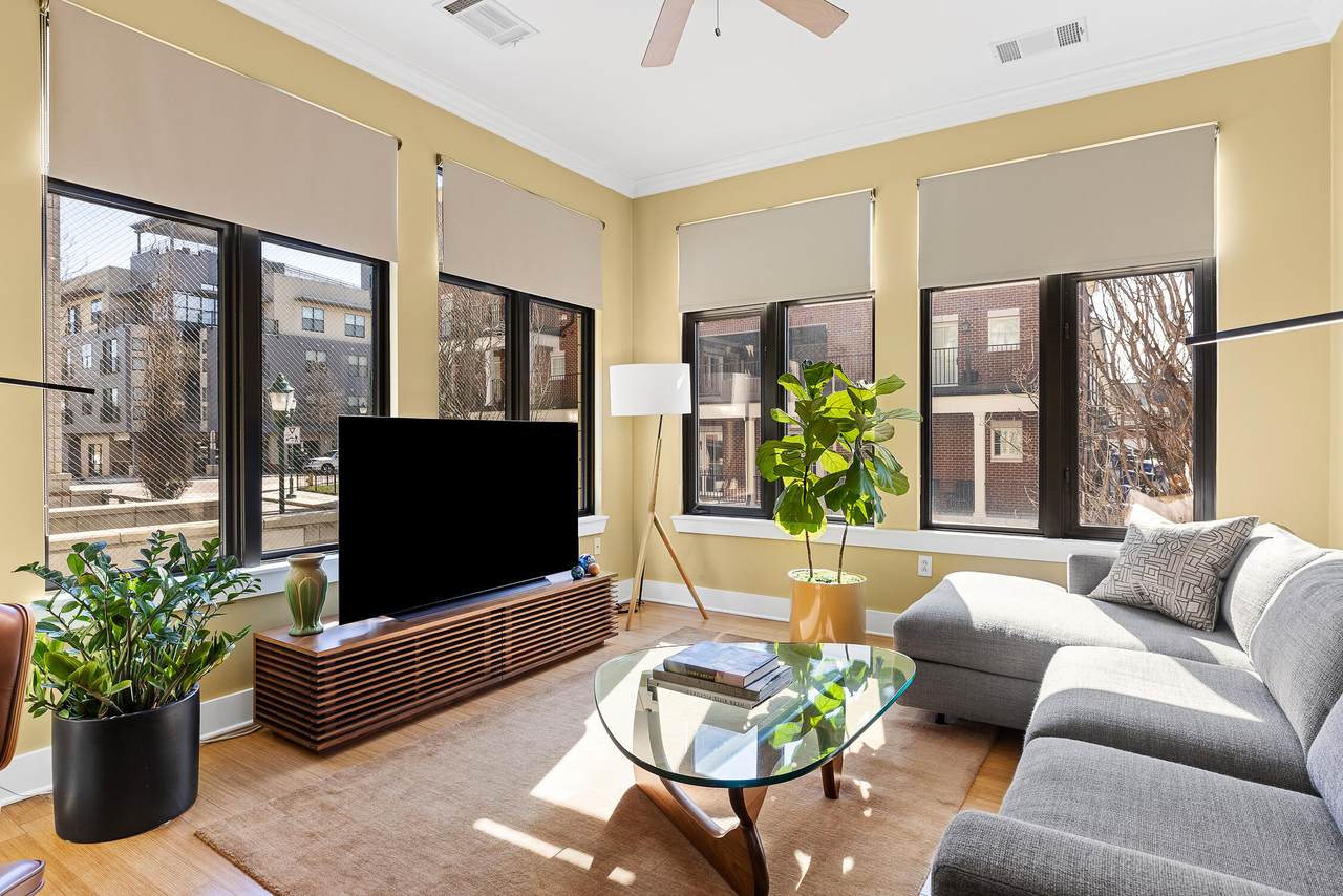 129-Unit 116 Walnut Street - Photo 1