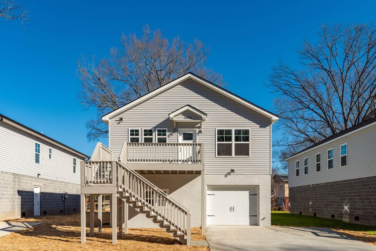 5915 Welworth Avenue - Photo 1