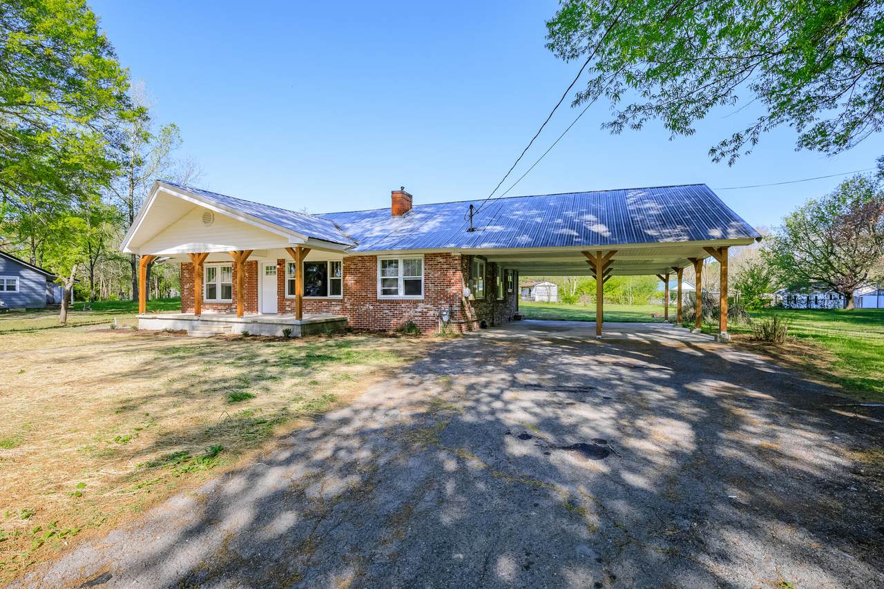 904 Magnolia Street - Photo 1