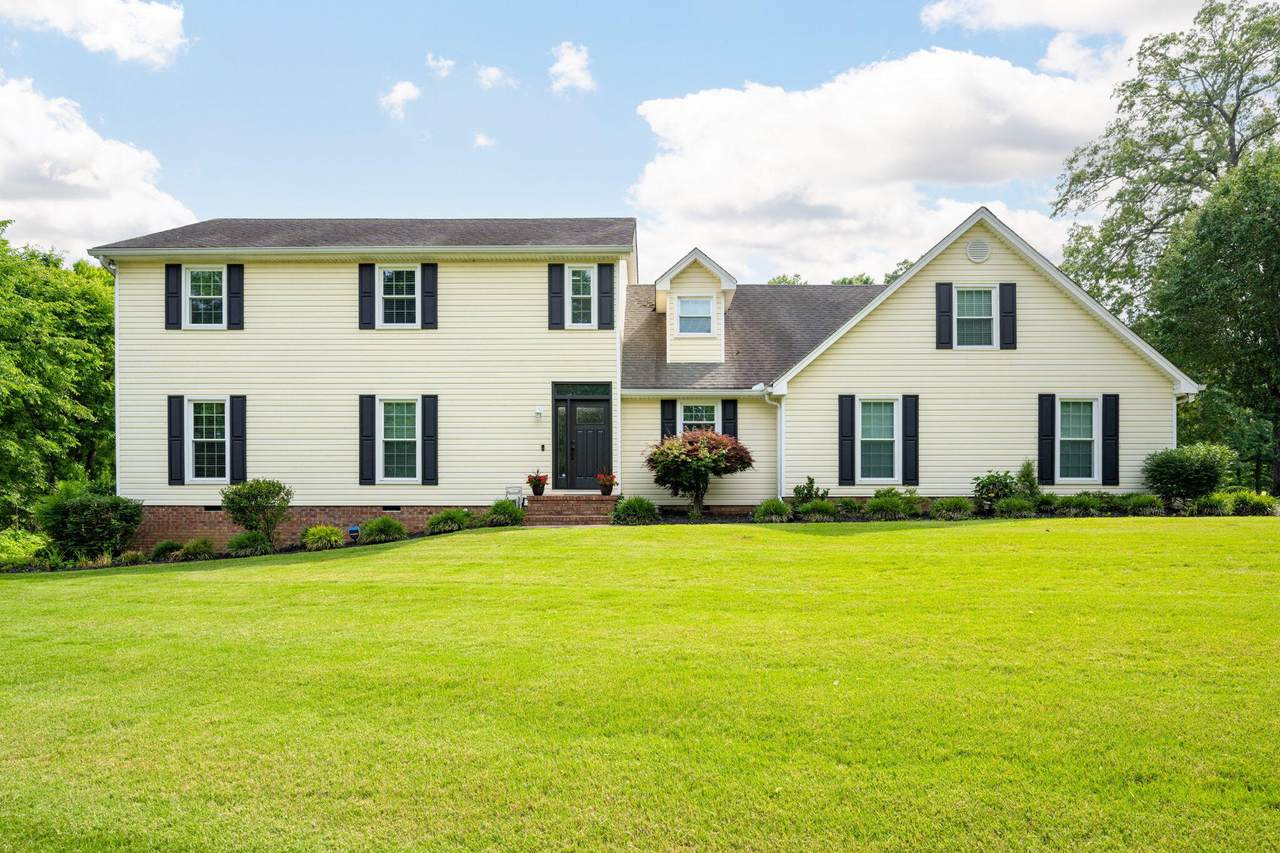 410 Valleybrook Road - Photo 1