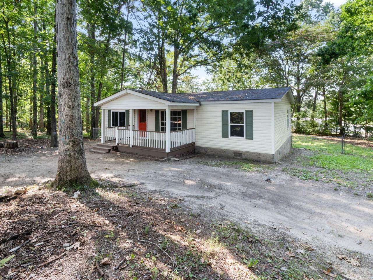 10541 Dodd Cemetery Road - Photo 1