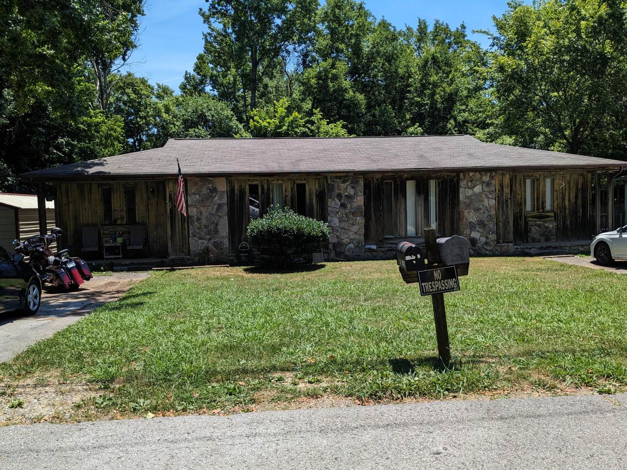 10012 Walden Street - Photo 1