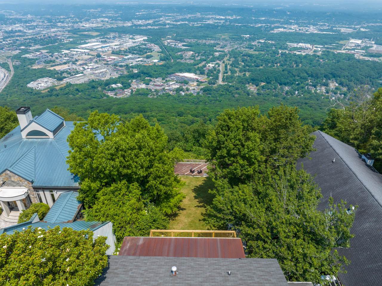 https://bt-photos.global.ssl.fastly.net/chattanooga/1280_boomver_1_1396057-2.jpg