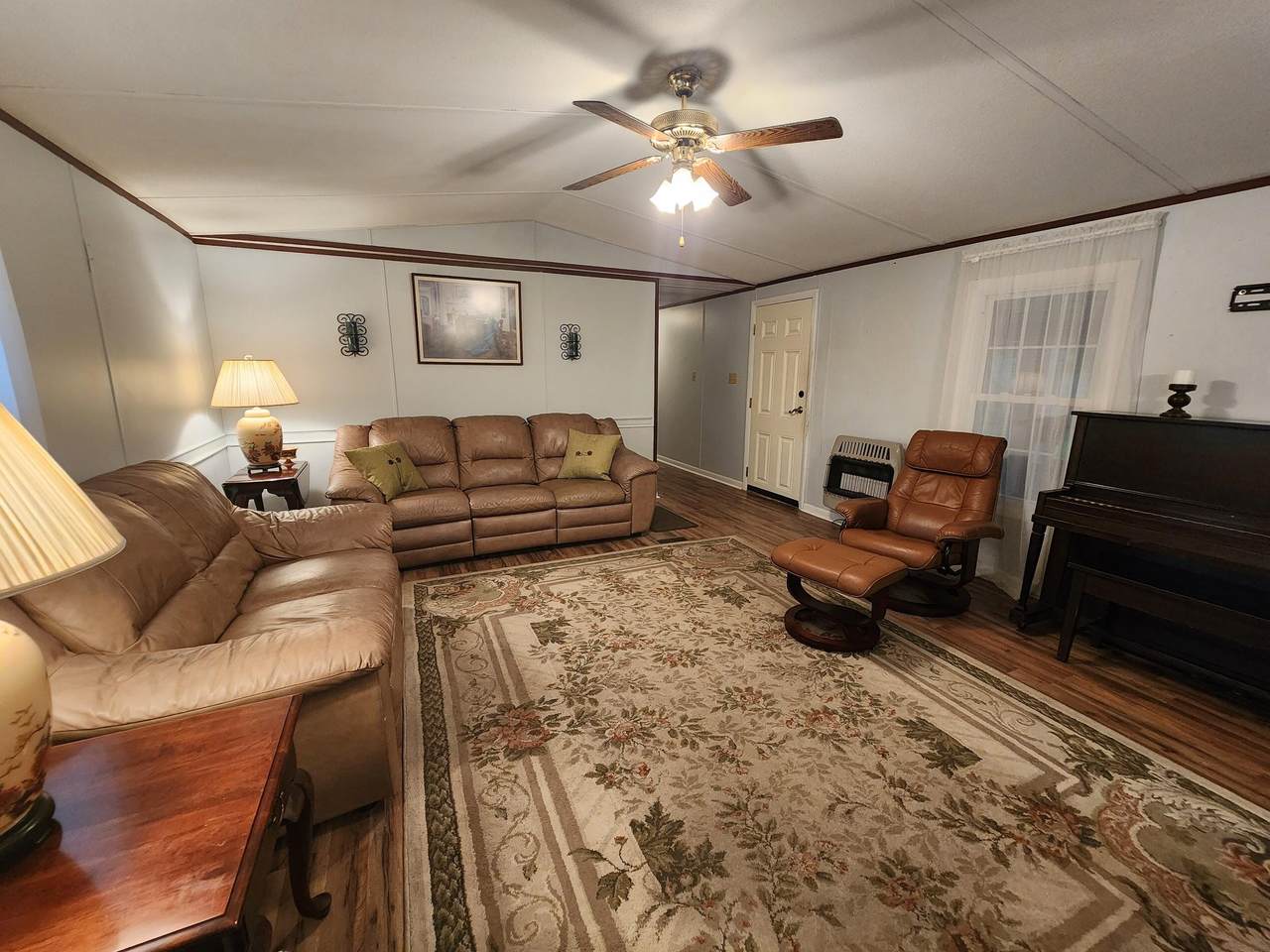 https://bt-photos.global.ssl.fastly.net/chattanooga/1280_boomver_1_1396202-2.jpg