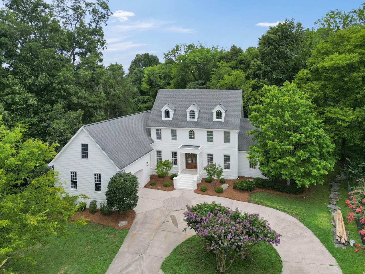 8252 Rambling Rose Drive - Photo 1