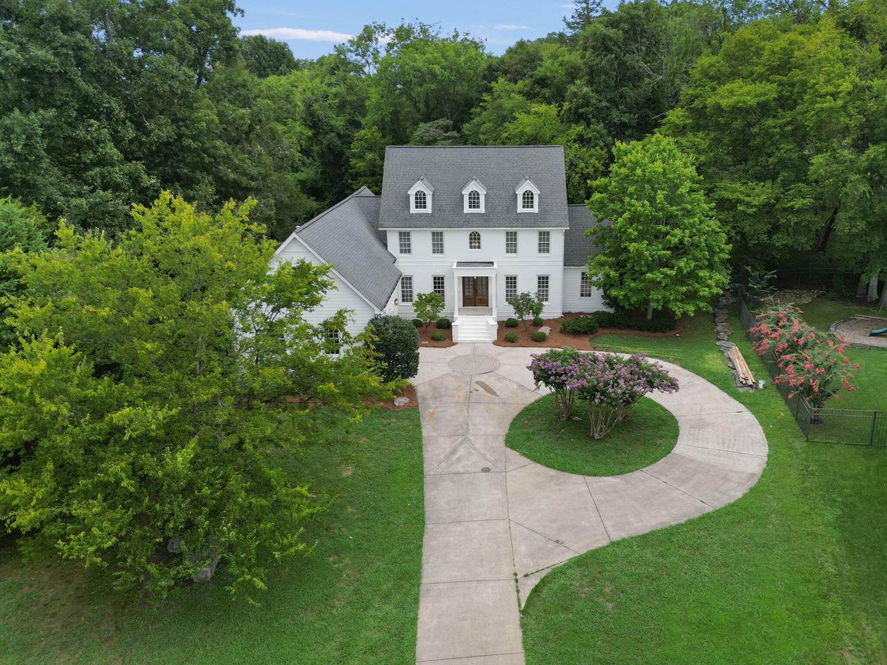 https://bt-photos.global.ssl.fastly.net/chattanooga/1280_boomver_1_1396600-2.jpg