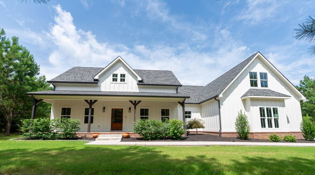 220 Armstrong Lane - Photo 1