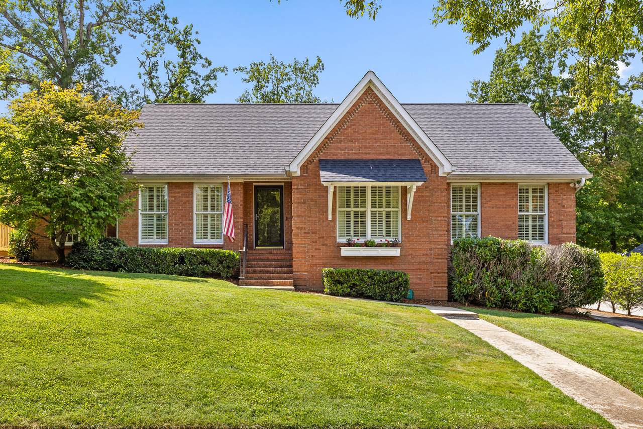 1012 Evanwood Drive - Photo 1
