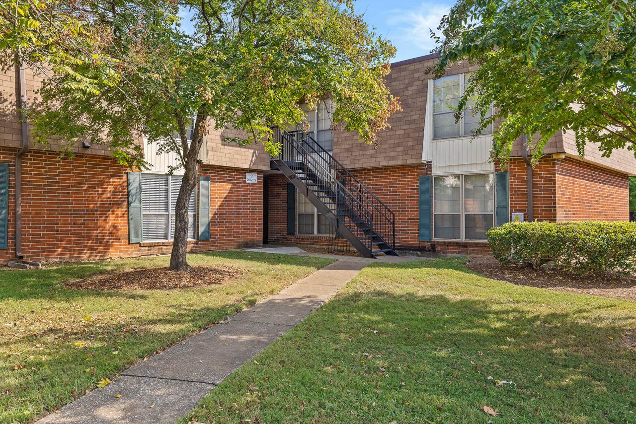 900-Q274 Mountain Creek Road - Photo 1