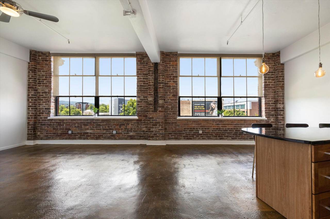 1301-304 Market Street - Photo 1