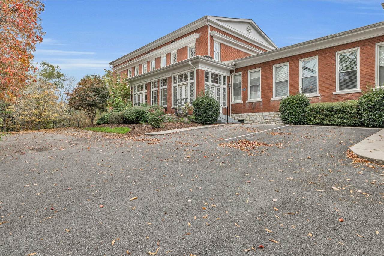 16-Ste M9 Euclid Avenue - Photo 1