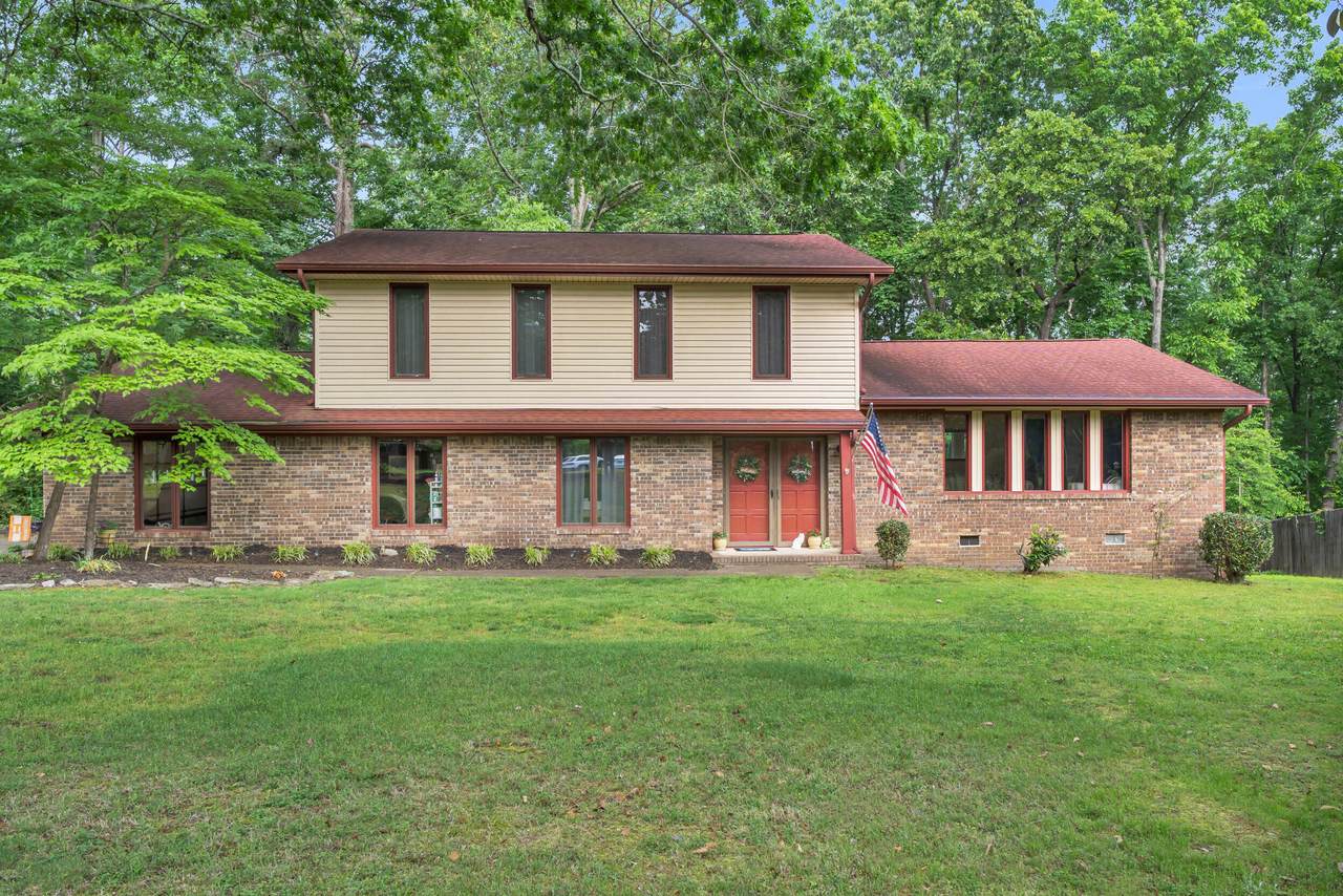 918 Stone Crest Circle - Photo 1