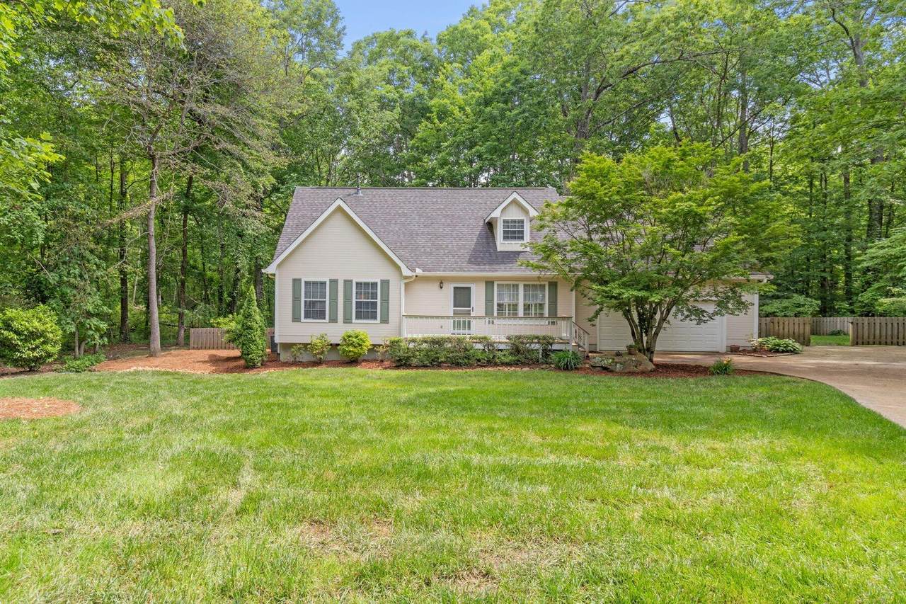 1623 Devlan Forest Lane - Photo 1