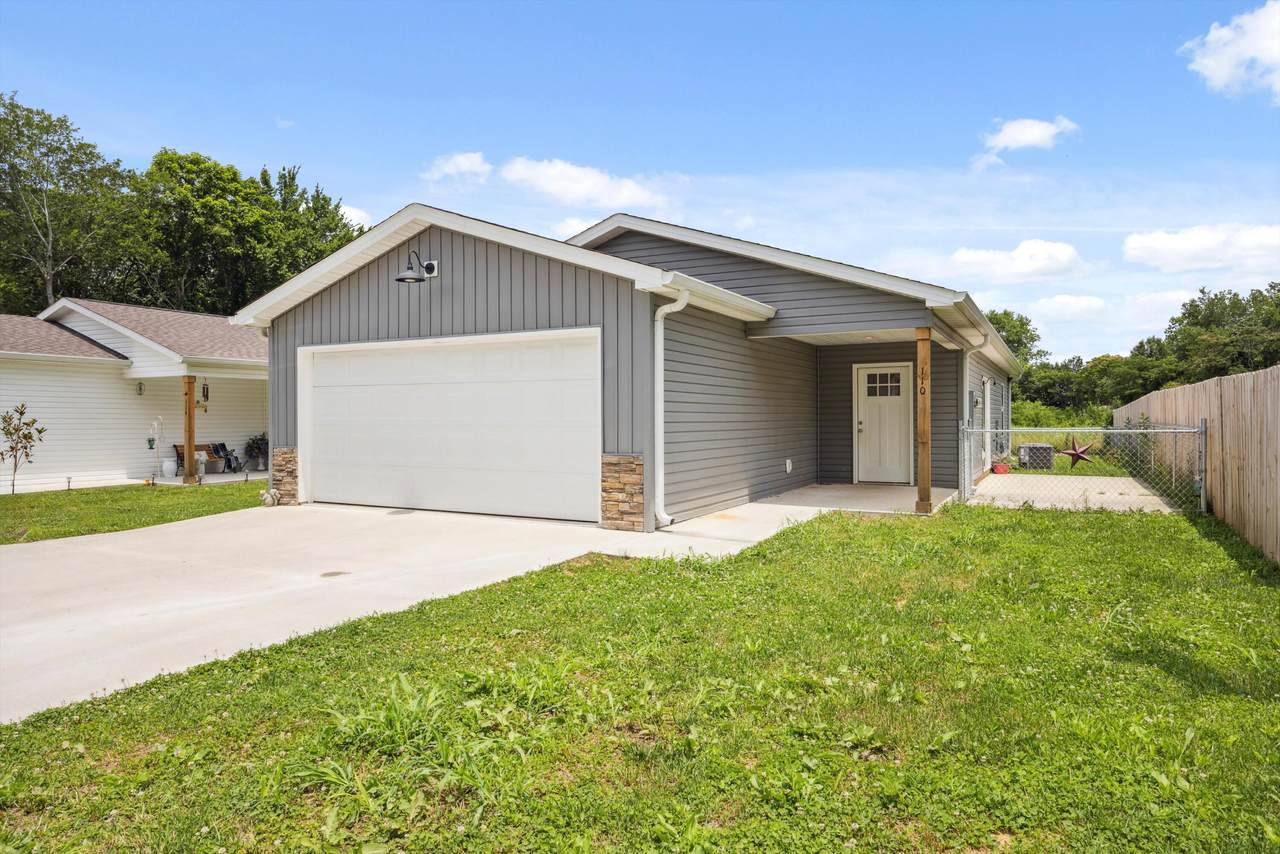 110 Cleveland Avenue - Photo 1