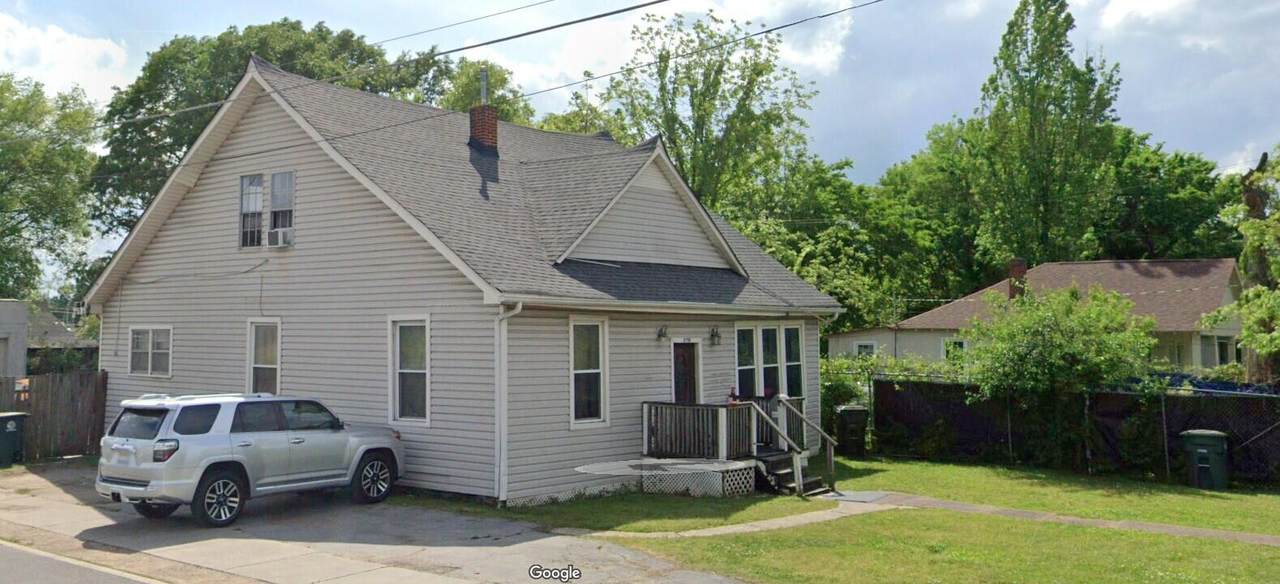 2710 46th Street - Photo 1