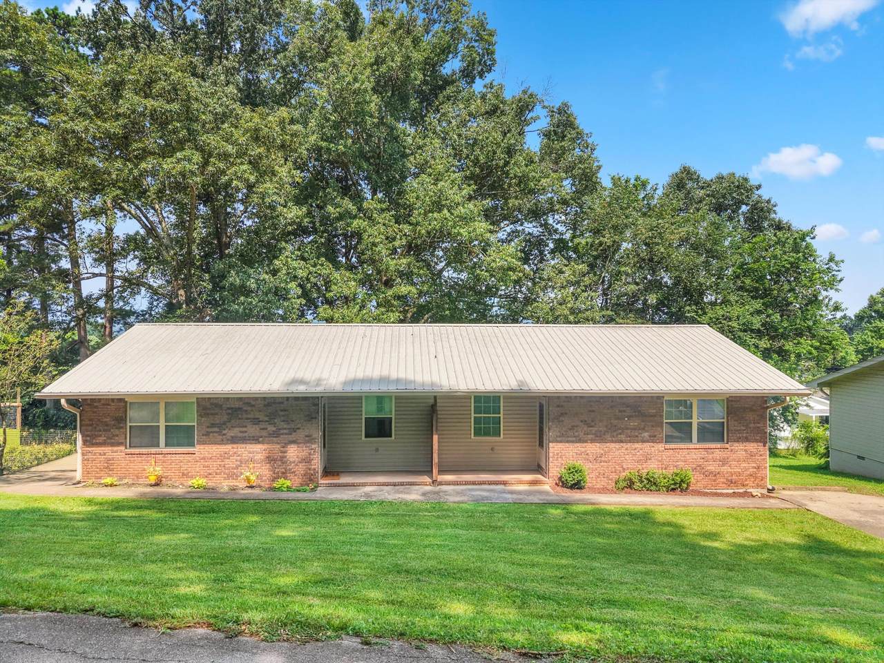 405 Missionary Avenue - Photo 1