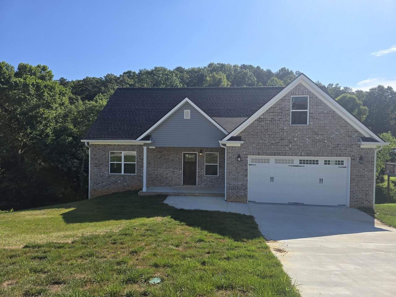 611 Sunset Valley Drive - Photo 1