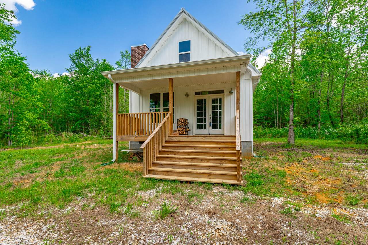 483 Reed Road - Photo 1