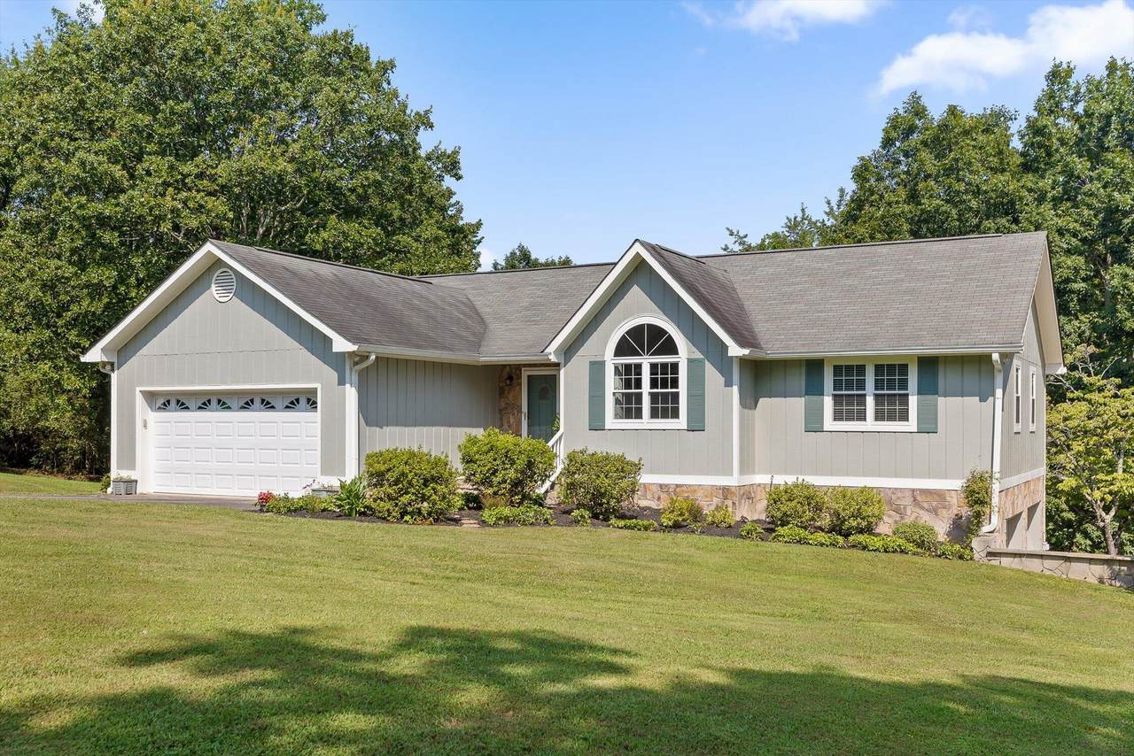6233 Brenda Court - Photo 1