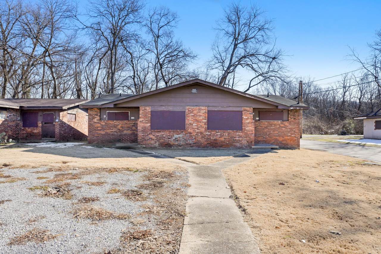 1718 Kelly Street - Photo 1