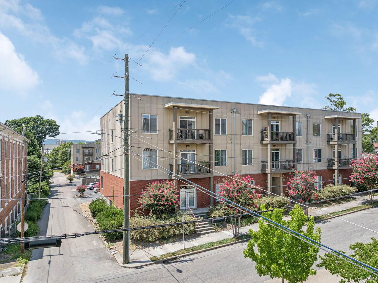 863-302 Flynn Street - Photo 1