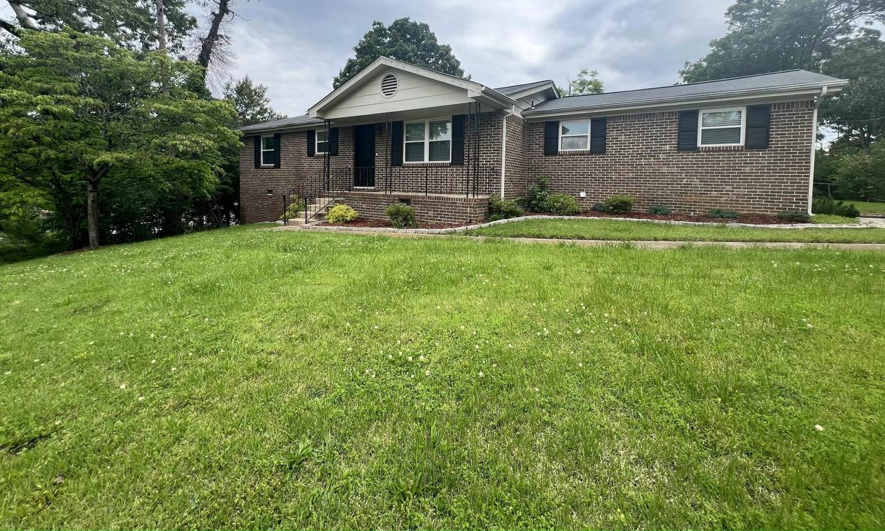 8501 Maplewood Trail - Photo 1
