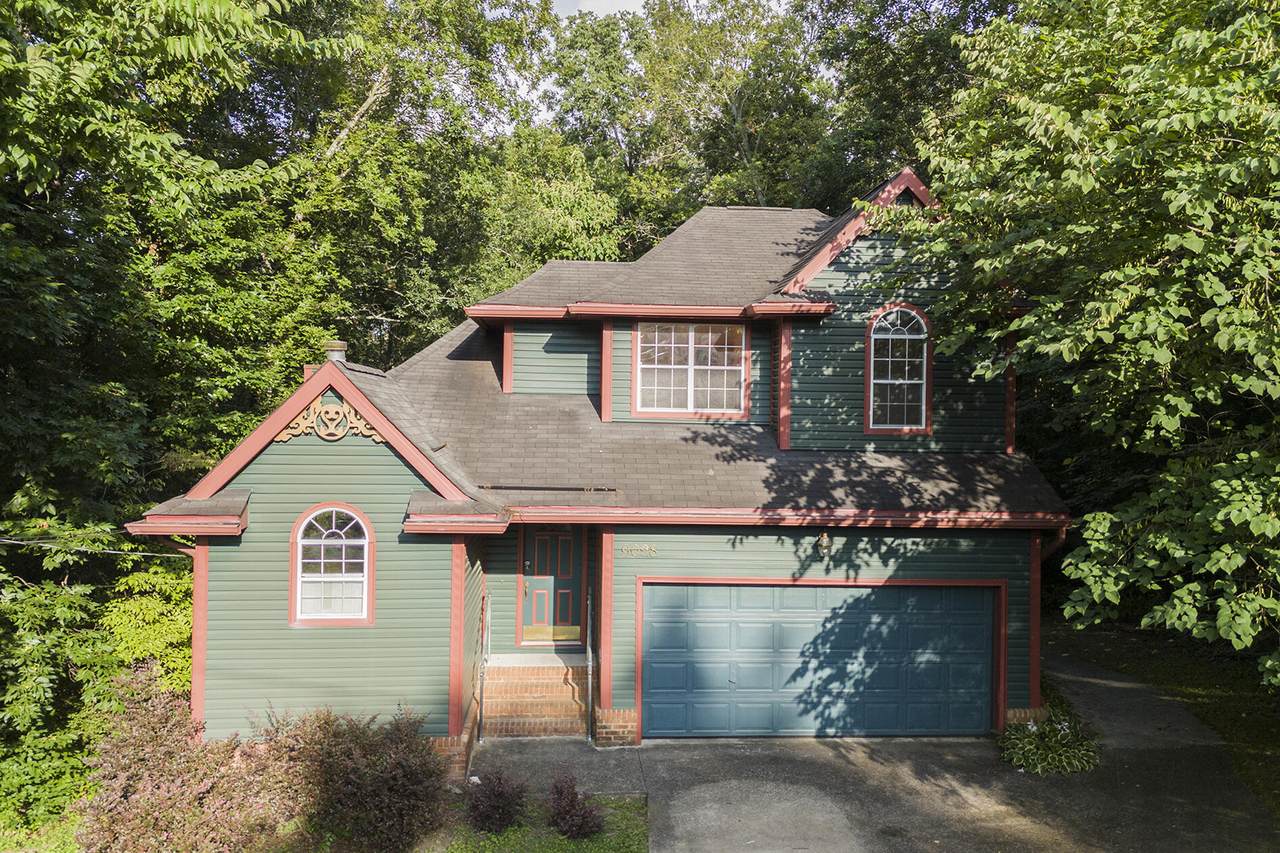 9028 Warbler Lane - Photo 1