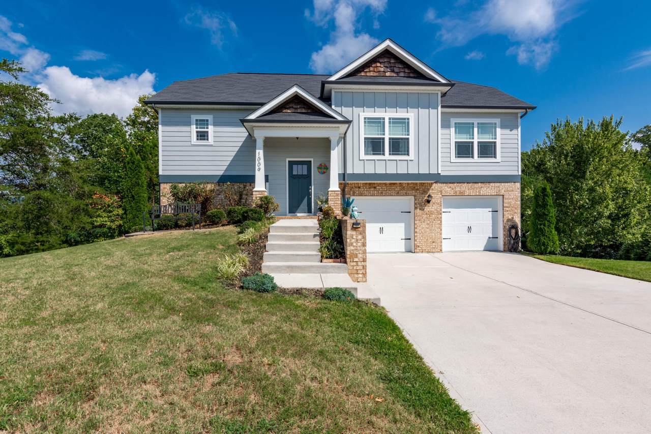 1009 Longo Drive - Photo 1