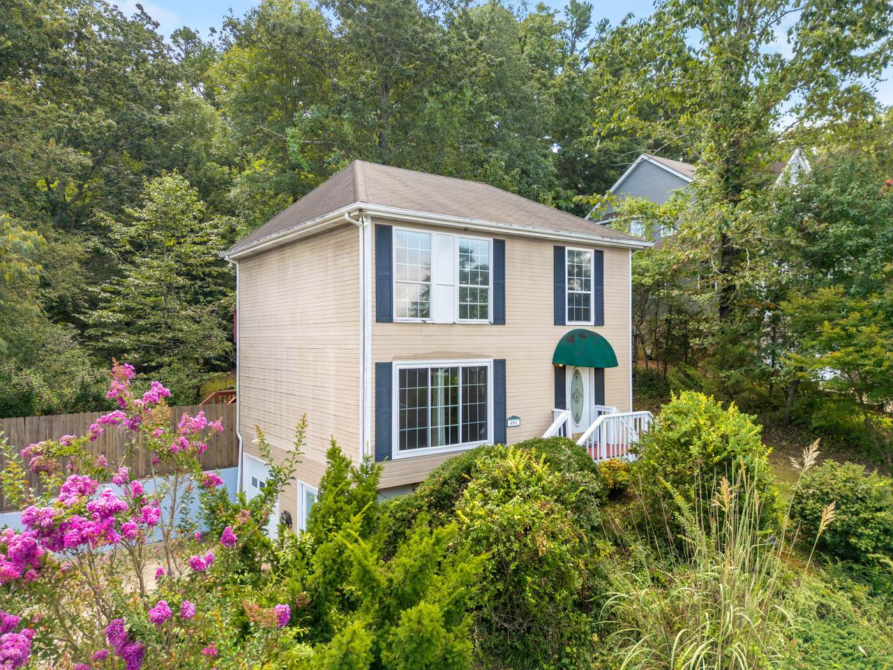 401 Cyndica Drive - Photo 1