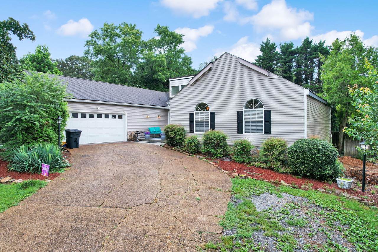 1836 Foxfire Road - Photo 1