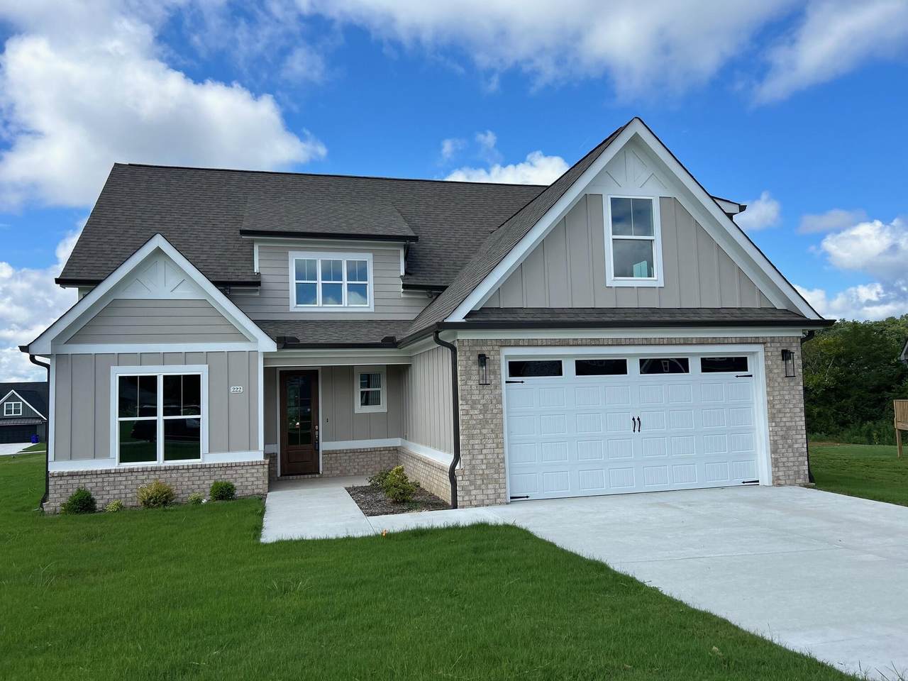 222 Arthur Lane - Photo 1