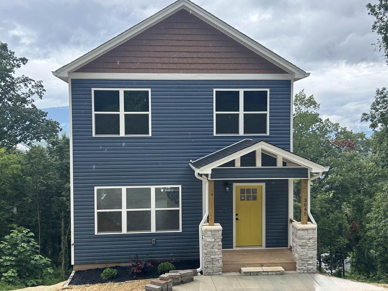 3045 Westside Drive - Photo 1