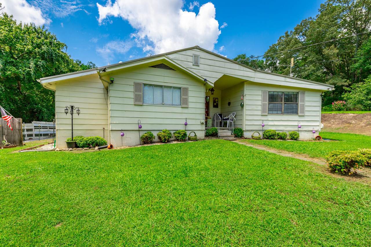 8509 Fair Oaks Road - Photo 1