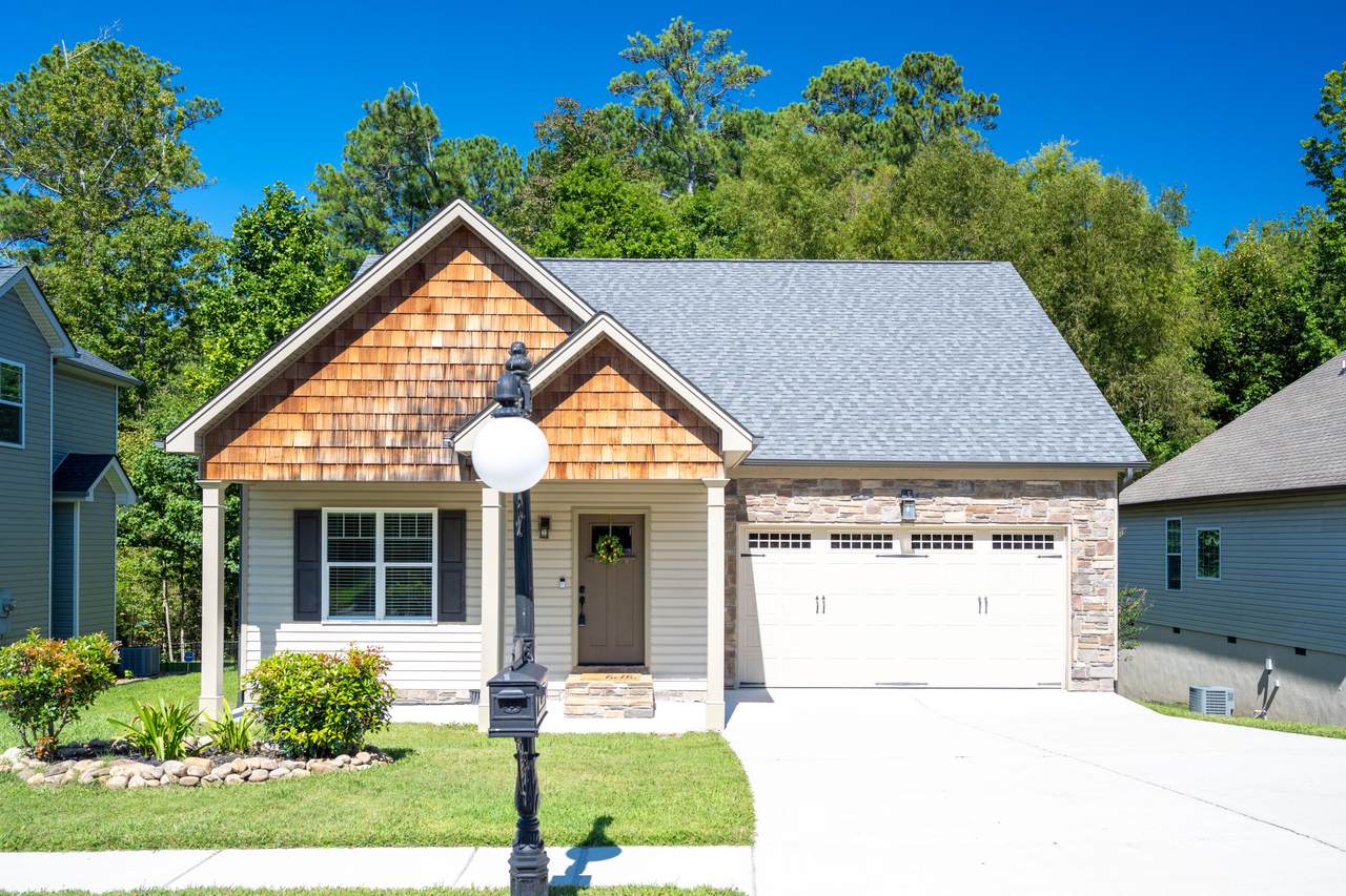 2317 Lake Mist Drive - Photo 1