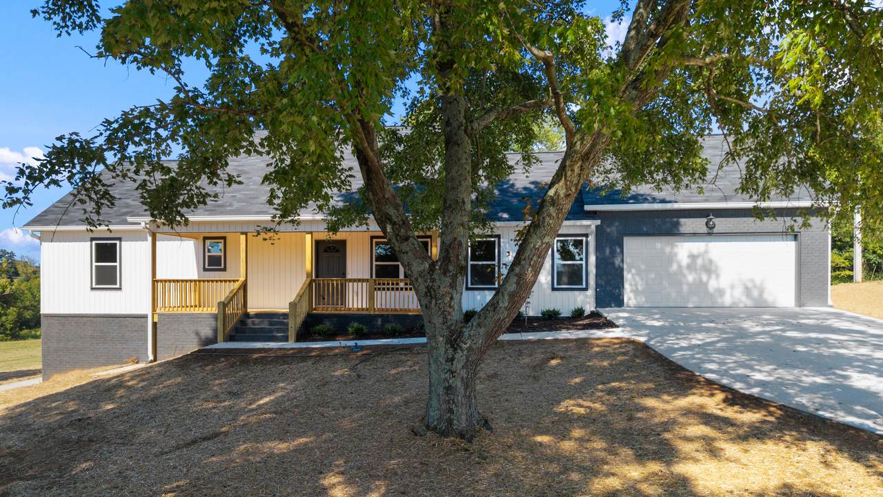 2953 Highway 163 - Photo 1