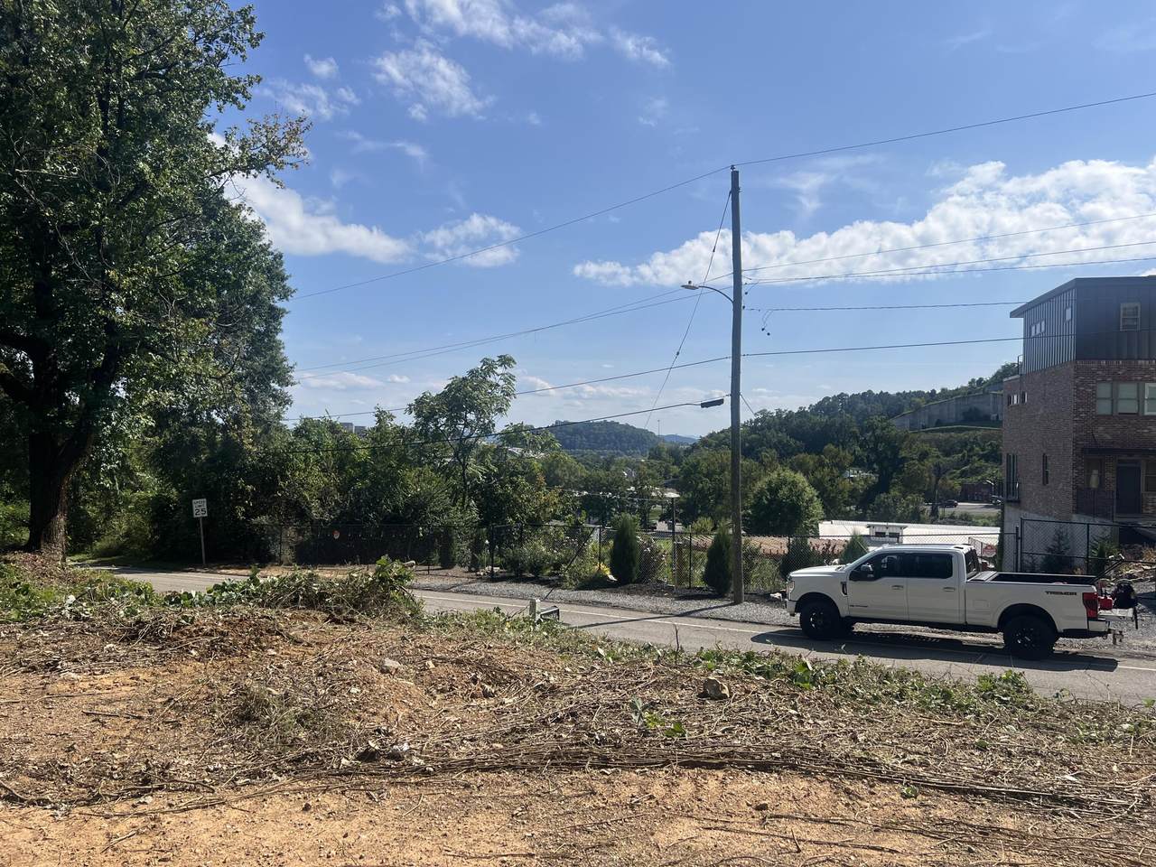 717 Bell Avenue - Photo 1